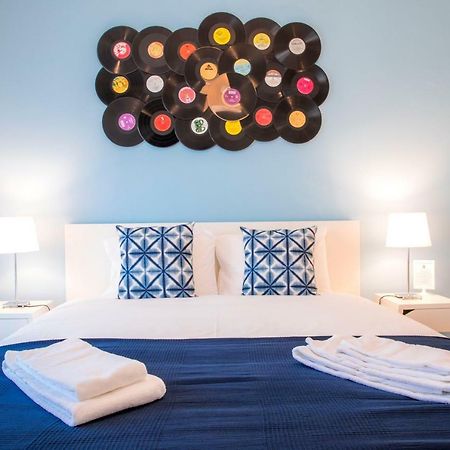 Vinyl Flat Bed & Breakfast - Rooms Lagos Ngoại thất bức ảnh